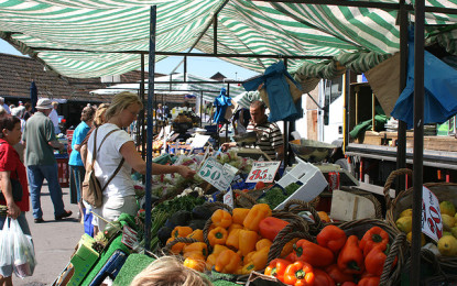 Market traders in Dorchester shocked by proposed plan to stop them selling