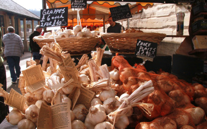 Stroud Farmers’ Market up for tender