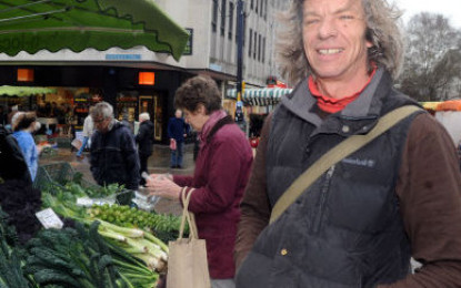 Gloucester Farmer’s Market set to continue after Stroud market boss steps in
