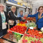 A new Street Market in Vicarage Fields was launched by the Mayor of Hailsham Cllr Jo Bentley who took a turn at serving on the fruit and veg stall. August 24th 2013