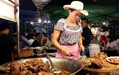 ‘Cowboy Woman’ is Thailand’s celebrity street food chef